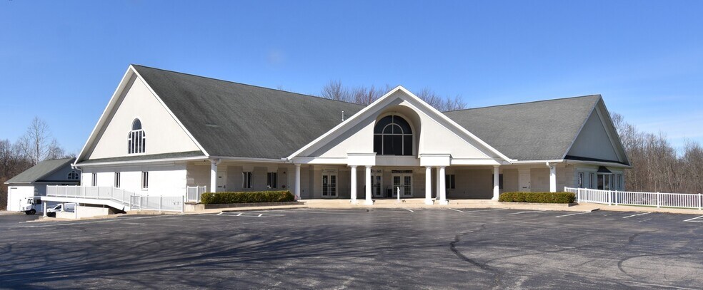 More Photos Of 972 Youngstown Kingsville Rd, Vienna Office For Sale