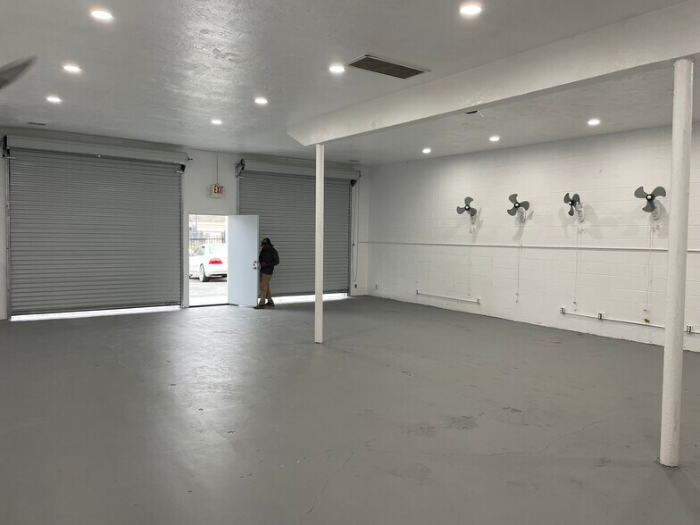 More Photos Of 7247 University Ave, La Mesa Freestanding For Sale