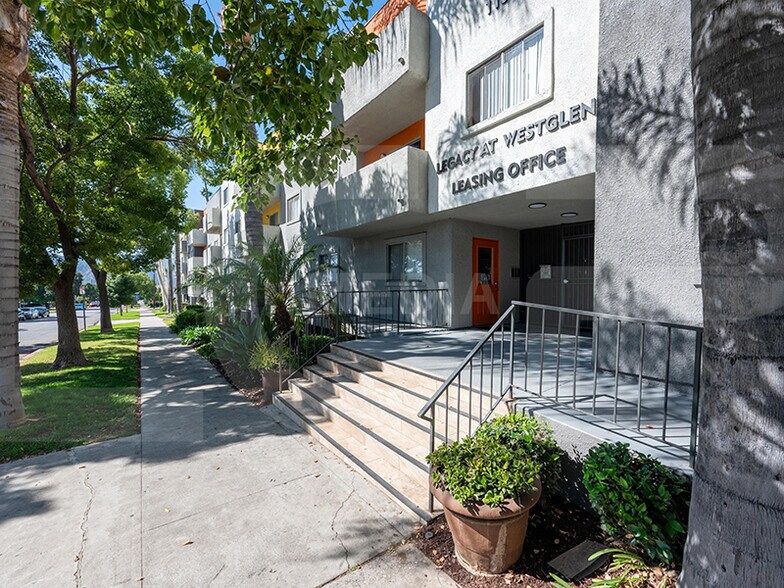 More Photos Of 1151 Sonora Ave, Glendale Apartments For Sale