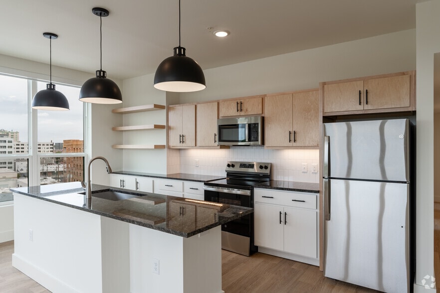 More Photos Of 2820 W Broad St, Richmond Apartments For Lease