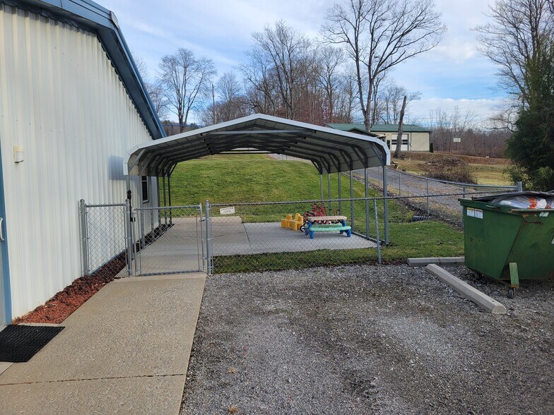 More Photos Of 50 Nicklow Rd, Bruceton Mills Daycare Center For Sale