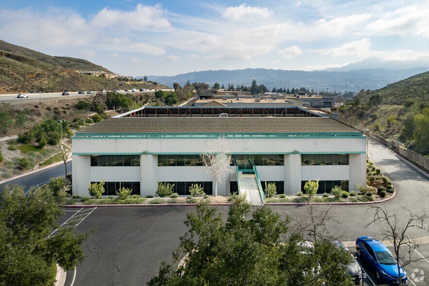 More Photos Of 3623 Old Conejo Rd, Newbury Park Flex For Lease