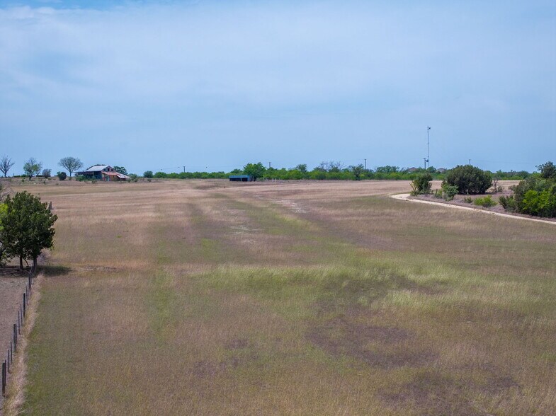 More Photos Of 409 Franks Rd, New Braunfels Land For Sale
