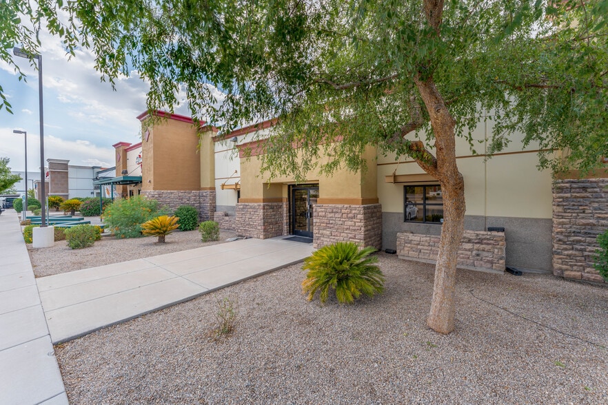 More Photos Of 1906 N Higley Rd, Mesa Flex For Sale