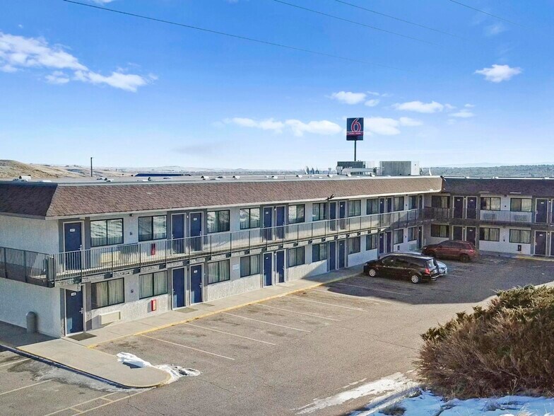 More Photos Of 1150 Wilkins Cir, Casper Hotel For Sale