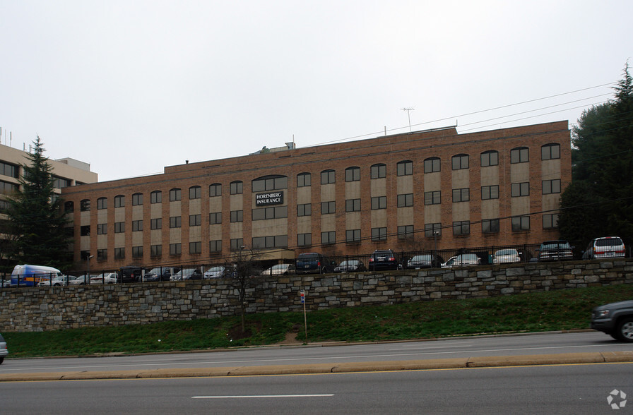 Primary Photo Of 10770 Columbia Pike, Silver Spring Coworking Space