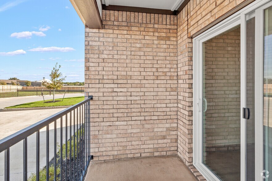 More Photos Of 7149 Trail Lake Dr, Fort Worth Apartments For Sale