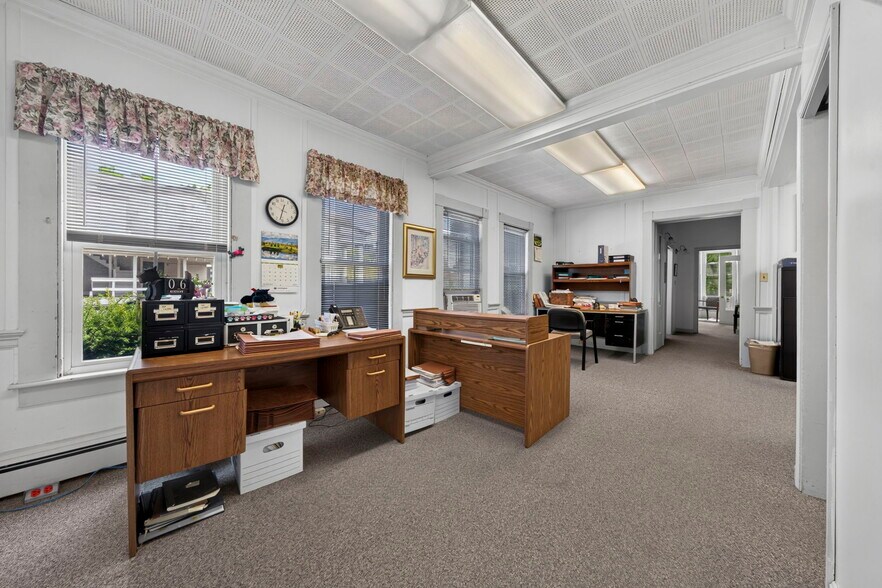 More Photos Of 116 Lowell St, Manchester Office For Sale