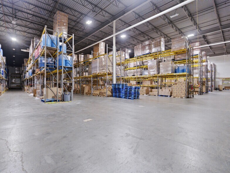 More Photos Of 563 Sandhill Ln, Grand Junction Distribution For Lease