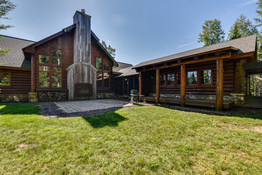 More Photos Of 5771 US Highway 45, Land O Lakes Office For Sale
