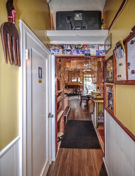 More Photos Of 6582-6584 Mission St, Daly City Storefront Retail Residential For Sale