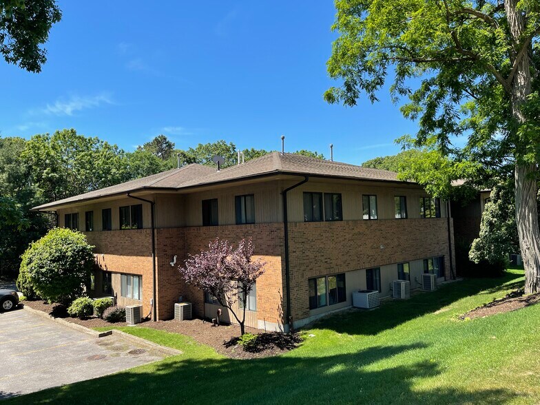 More Photos Of 1150 Portion Rd, Holtsville Medical For Lease