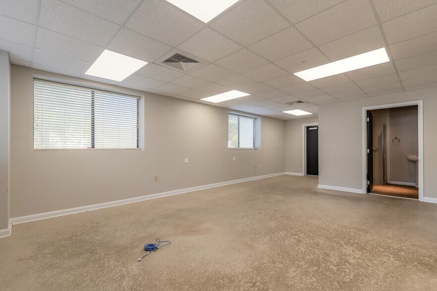 More Photos Of 3 East Tower Circle, Ormond Beach Warehouse For Sale