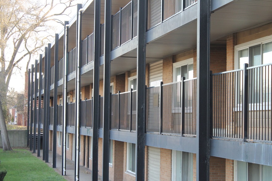 More Photos Of 20539-20541 Southfield Fwy, Detroit Apartments For Sale