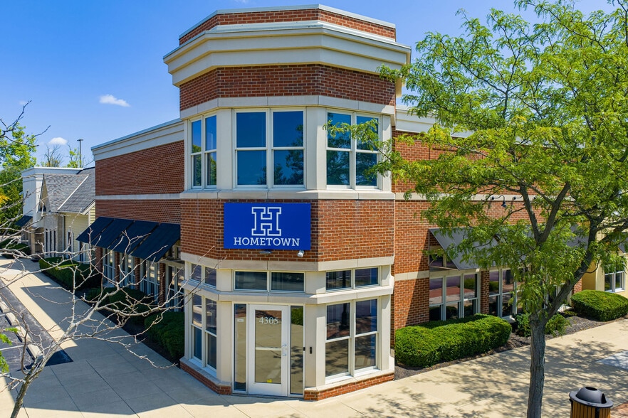 Primary Photo Of 4305-4335 W Dublin Granville Rd, Dublin General Retail For Lease