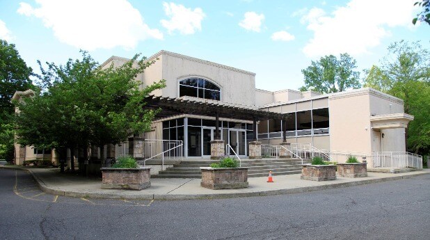 Primary Photo Of 475 Grove St, Ridgewood Religious Facility For Lease