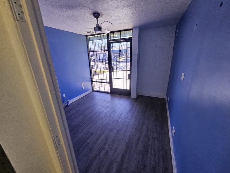 Primary Photo Of 1547 Jayken Way, Chula Vista Manufacturing For Lease