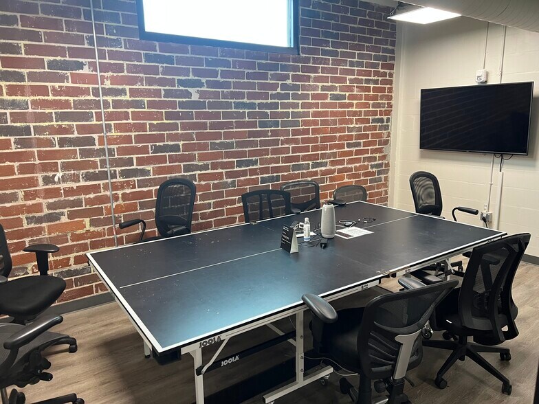 More Photos Of 7490 N 36th St, Pinellas Park Loft Creative Space For Lease