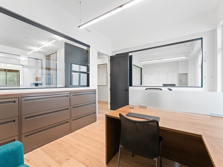 More Photos Of 818 N 4th St, Philadelphia Office For Lease