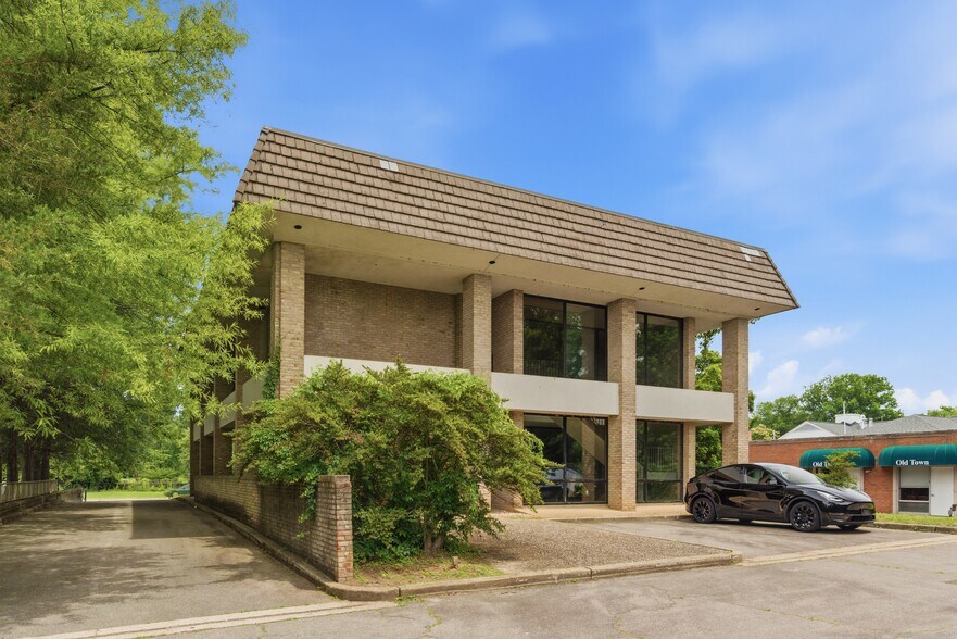More Photos Of 1213 Belle Haven Rd, Alexandria Medical For Sale