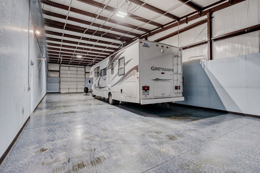 More Photos Of 8681 Rosemary St, Commerce City Warehouse For Sale