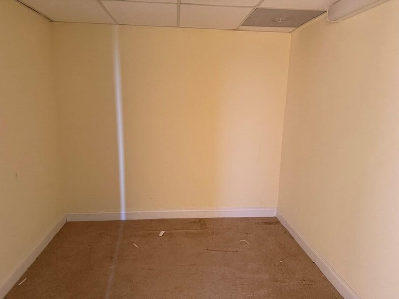 More Photos Of 327 Main St, Greenwood Office For Sale