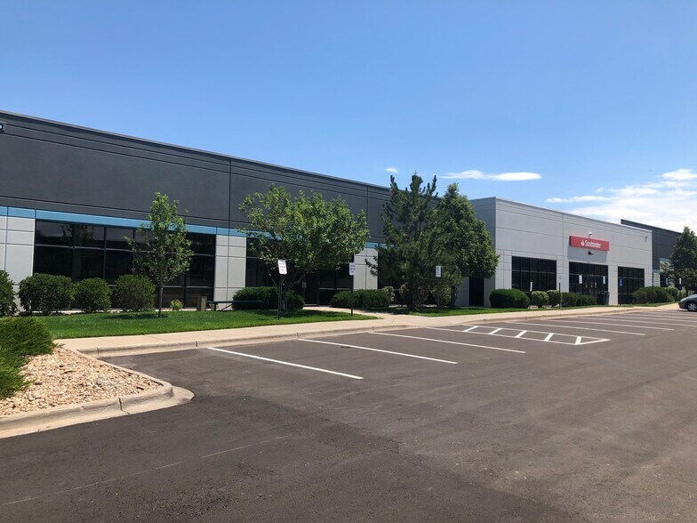More Photos Of 12600 E Arapahoe Rd, Englewood Flex For Lease
