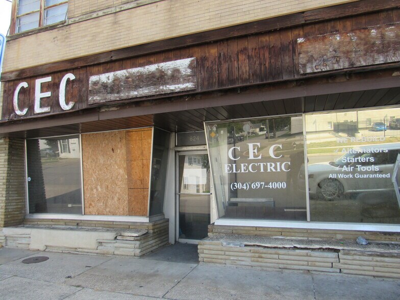 More Photos Of 824 20th St, Huntington General Retail For Sale