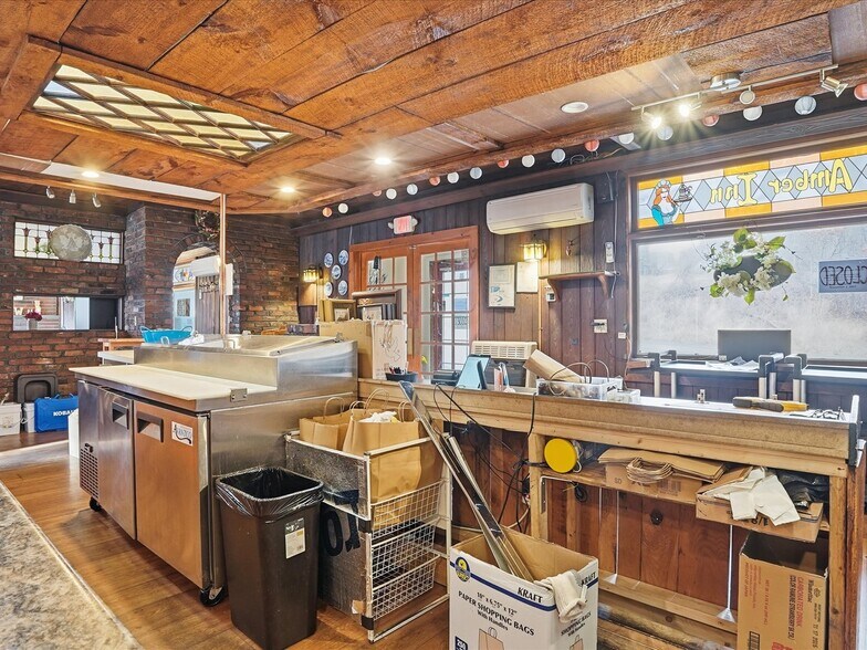 More Photos Of 1874 Route 611, Mount Pocono Restaurant For Sale