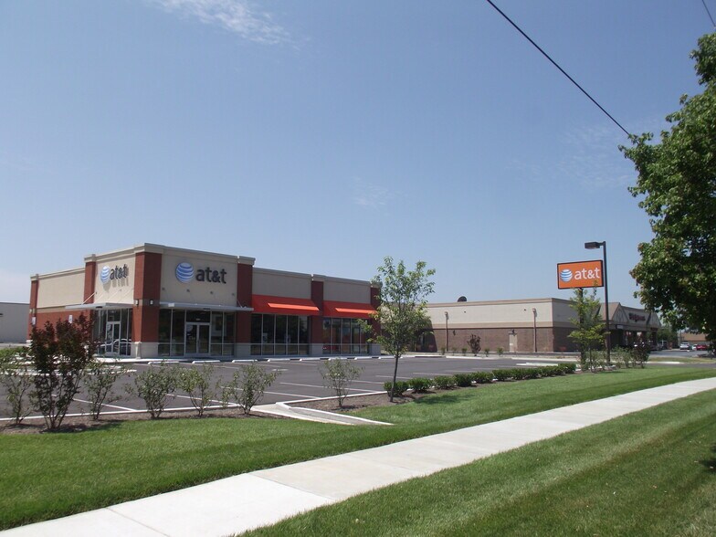 More Photos Of 1291 Oak Ridge Tpke, Oak Ridge Storefront Retail Office For Lease