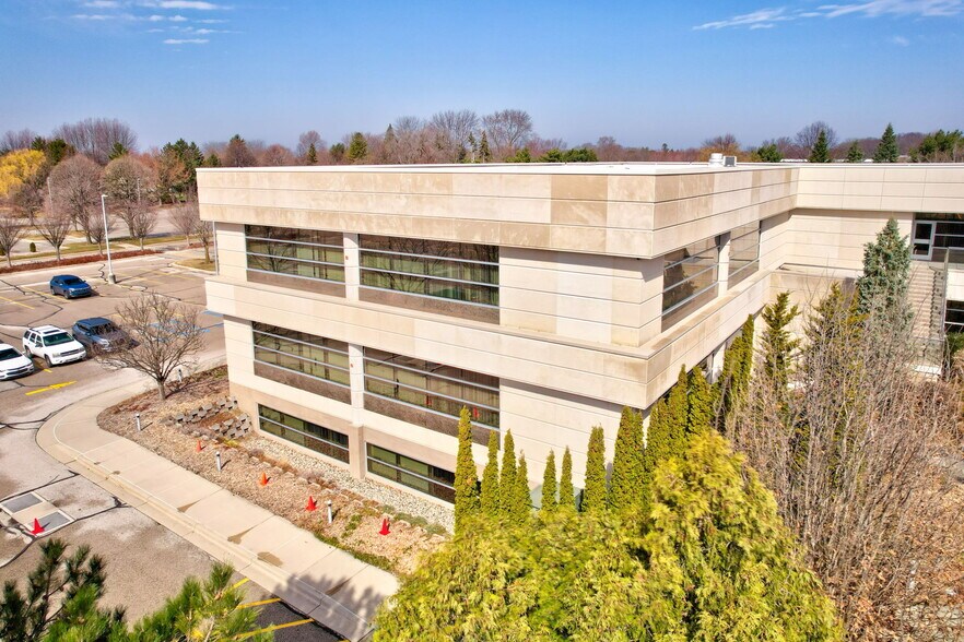 More Photos Of 1 Mutual Ave, Frankenmuth Office For Lease