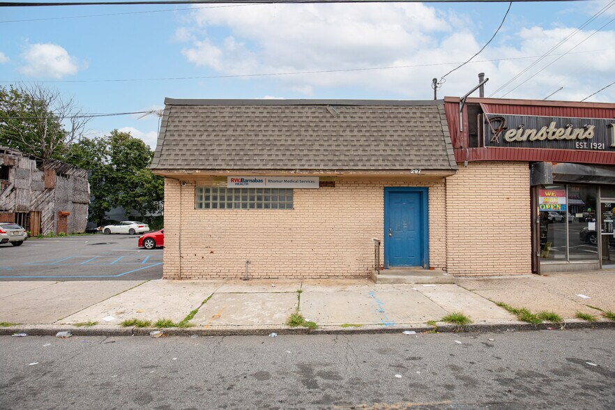 More Photos Of 297 16th Ave, Newark Land For Sale