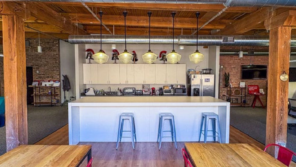 More Photos Of 112 S Sangamon St, Chicago Loft Creative Space For Sale