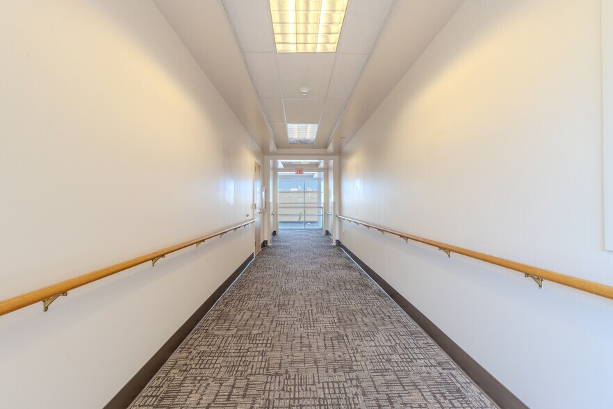 More Photos Of 320 Dayton st, Kennewick Medical For Sale