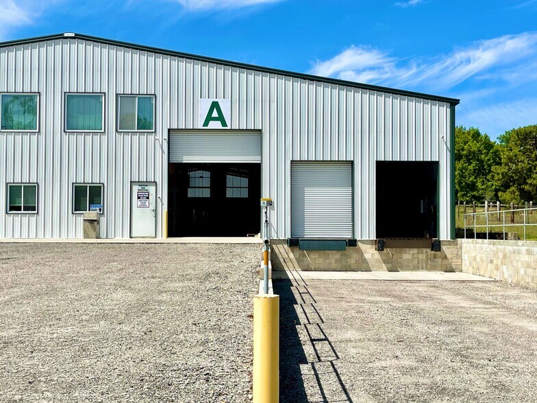 More Photos Of 5454 Foliage Way, Apopka Warehouse For Lease