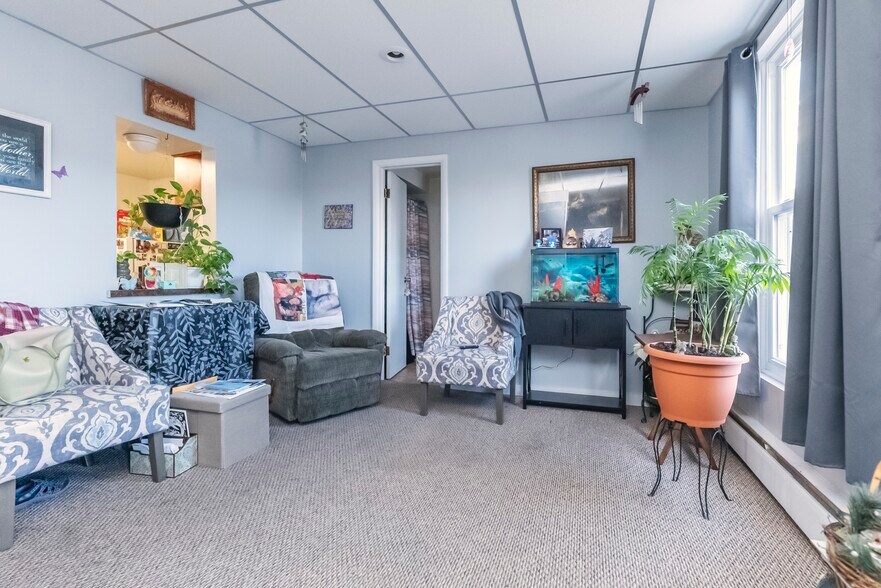 More Photos Of 180 Broadway, Port Ewen Storefront Retail Office For Sale