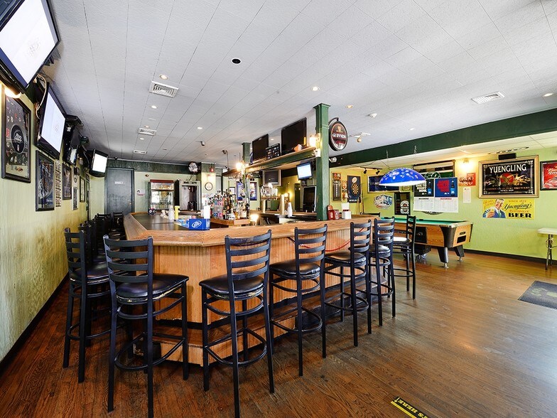 More Photos Of 131 Queen Anne Rd, Bogota Storefront Retail Residential For Sale