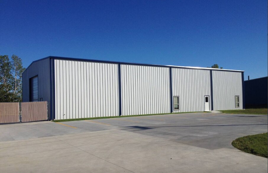 More Photos Of 7295 State Highway 66, Tulsa Industrial For Lease