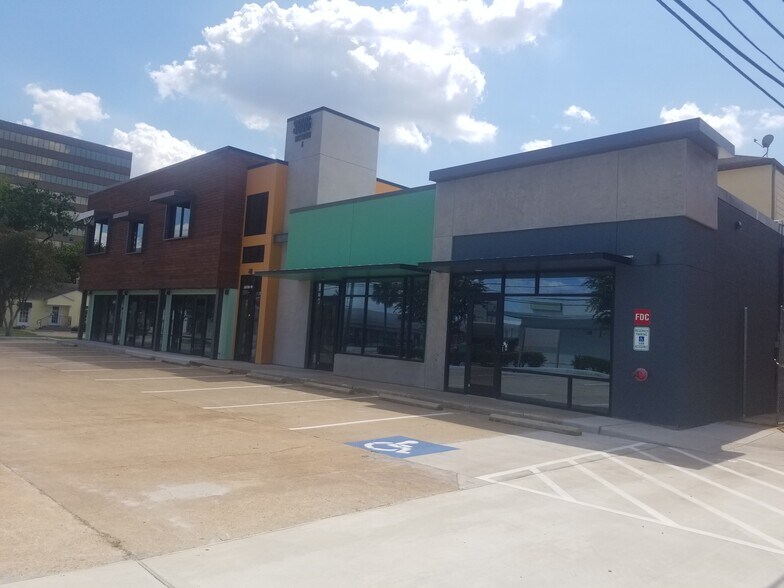 More Photos Of 3636 Greenbriar Dr, Houston Restaurant For Lease