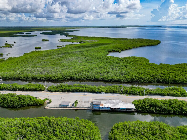 More Photos Of 58000 Card Sound Rd, Key Largo Restaurant For Sale