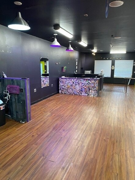 More Photos Of 1345 Triad Center Dr, Saint Peters Storefront Retail Office For Lease