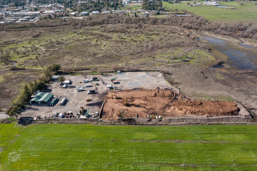More Photos Of 6263 Sebastopol Ave, Sebastopol Land For Lease