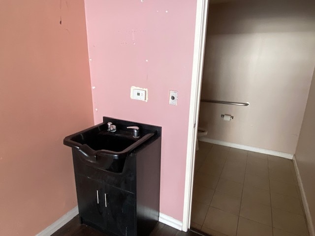 More Photos Of 16060 Ventura Blvd, Encino Unknown For Lease