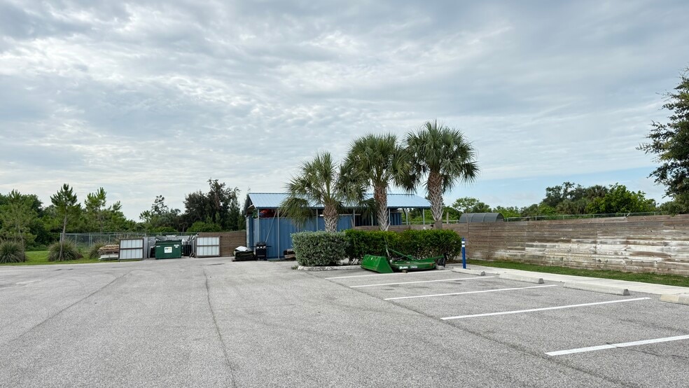 More Photos Of 2551 Taylor Rd, Punta Gorda Warehouse For Sale