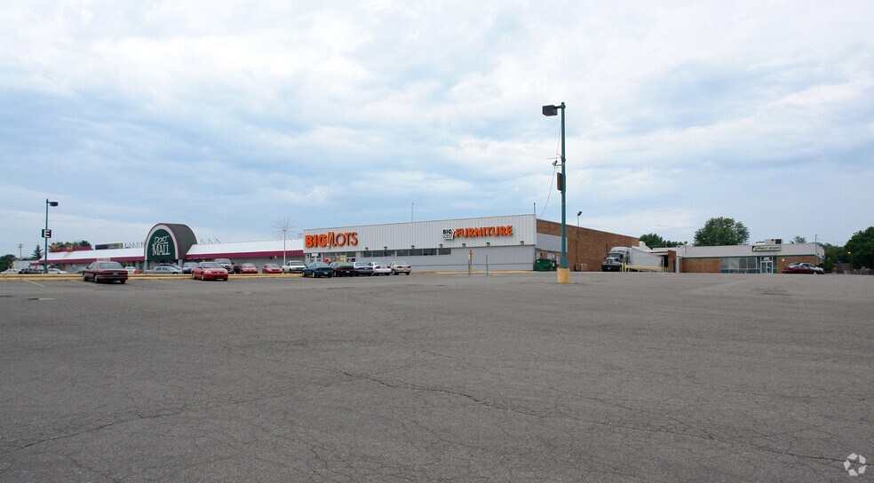 More Photos Of 3600 S Dort Hwy, Flint Unknown For Lease