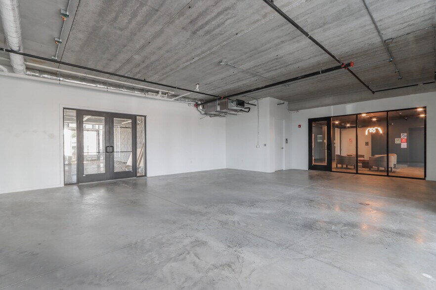 More Photos Of 209 Division St, Stevens Point Apartments For Lease