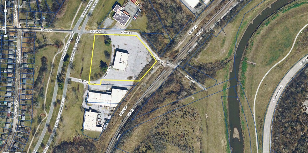 More Photos Of 4501 Emanuel Cleaver II Blvd, Kansas City Office Residential For Sale