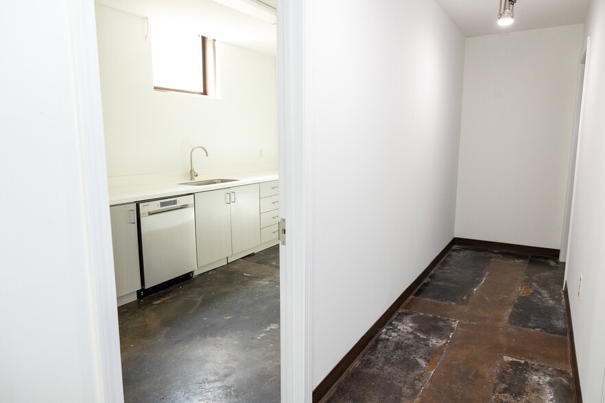 More Photos Of 3580 Pierce Dr NE, Chamblee Loft Creative Space For Lease