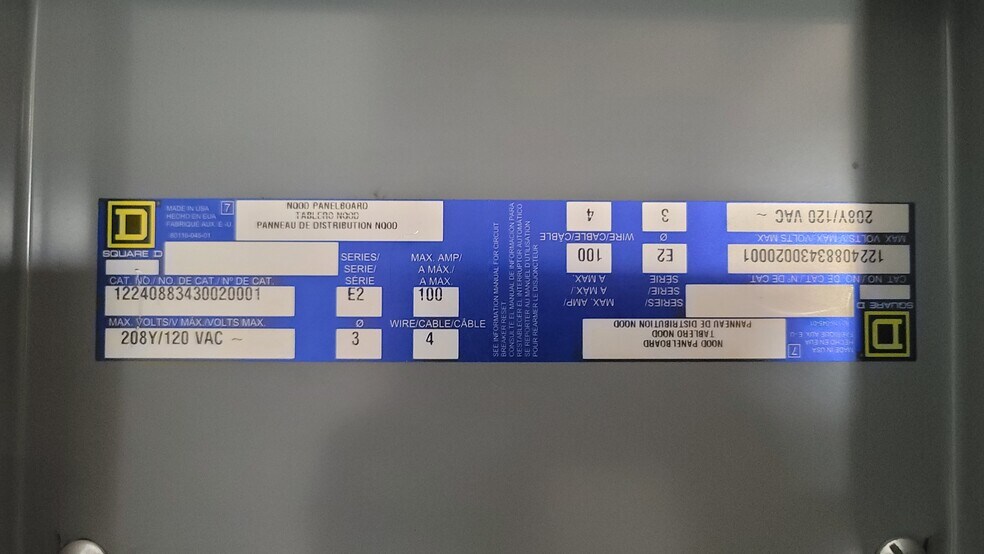 More Photos Of 1105 N Main St, Highlands Warehouse For Lease