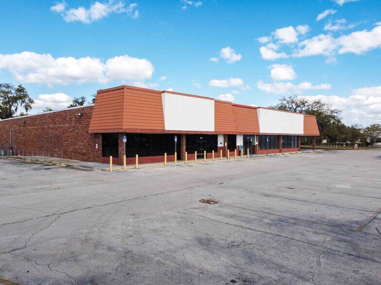 More Photos Of 820 Reid St, Palatka Unknown For Lease